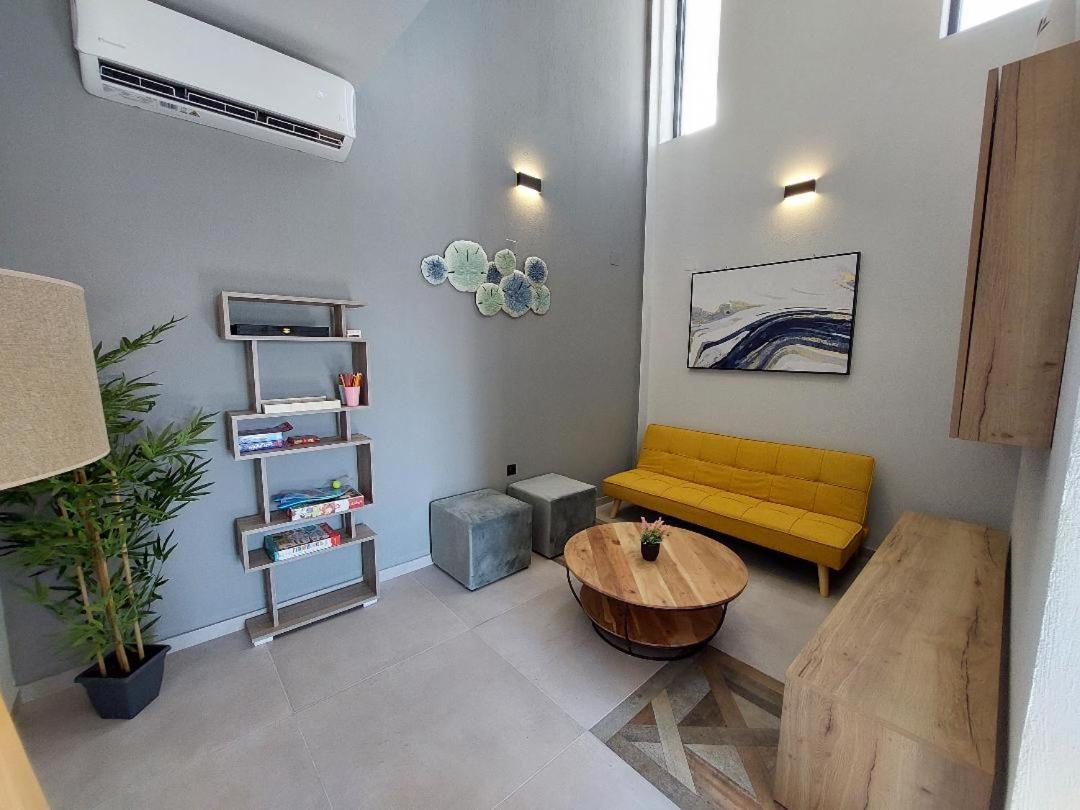 Vasileiadou Suites & Maisonettes Flogita Bagian luar foto